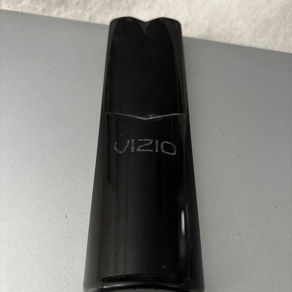 Genuine Vizio VR2 VR4 TV Remote Control SHOWS WEAR